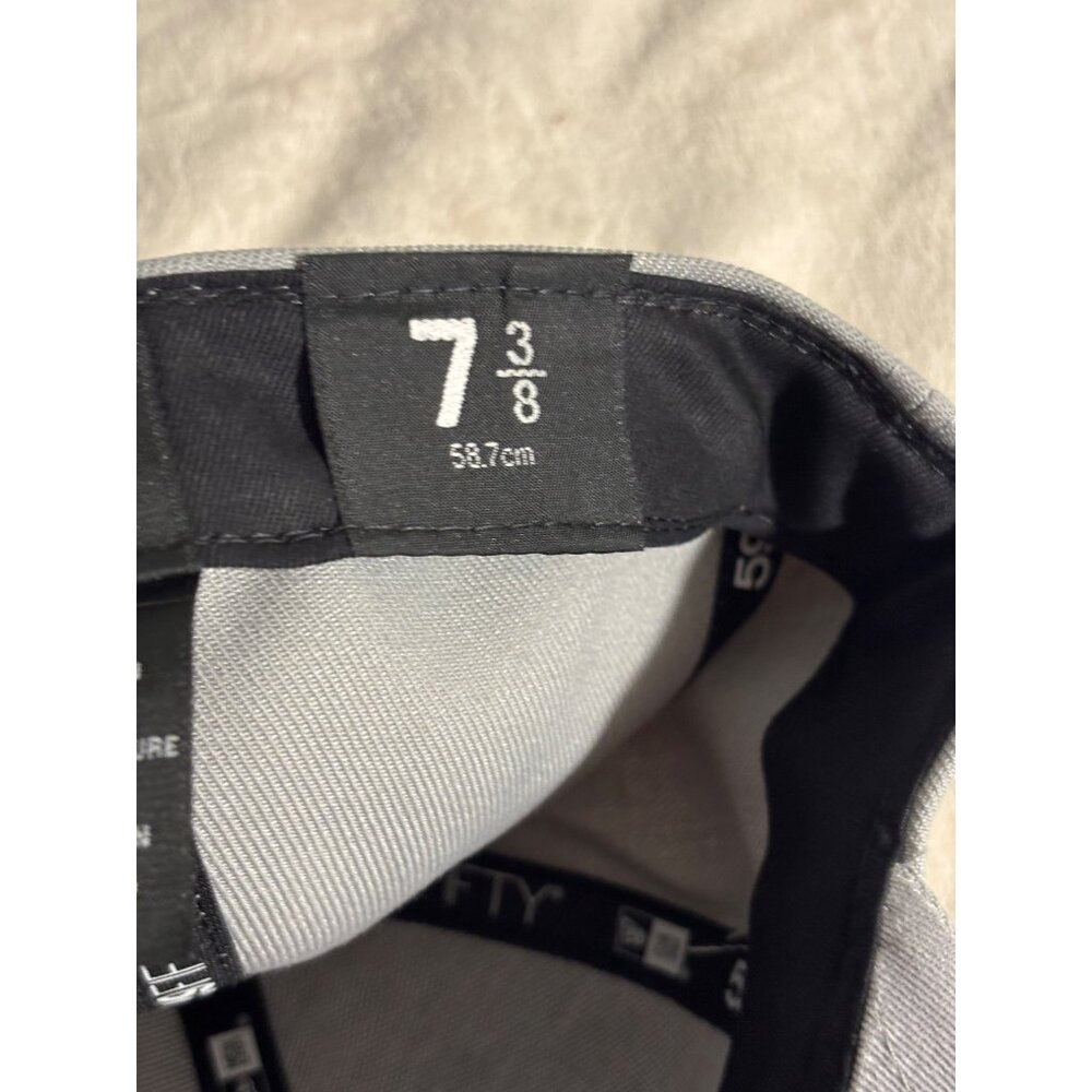 New Era 59FIFTY MLB Basic Los Angeles Dodgers Gray Fitted Cap 7 3/8 - Picture 6 of 7